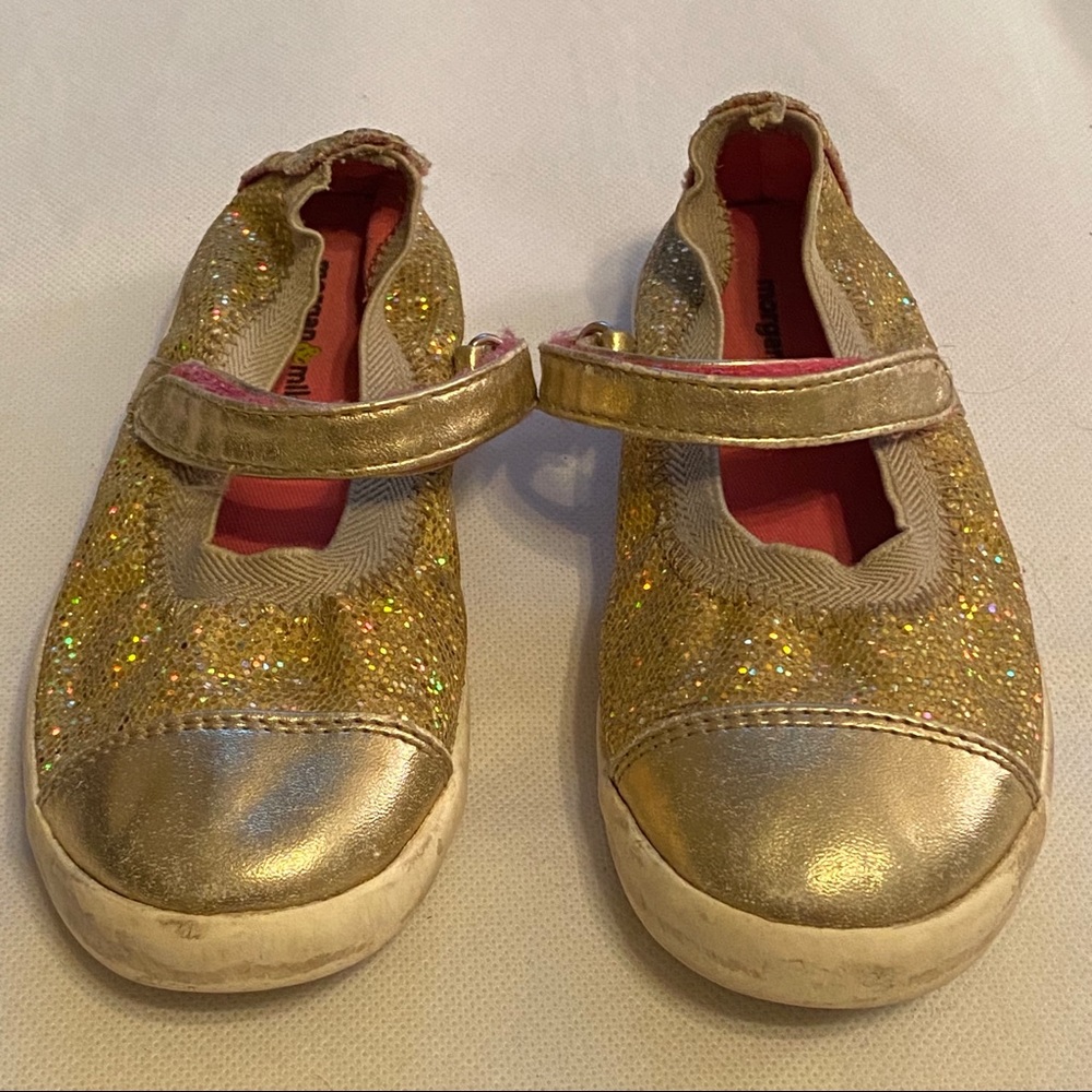 Morgan & Milo Gold Mary Jane Shoes Sz 9.5M